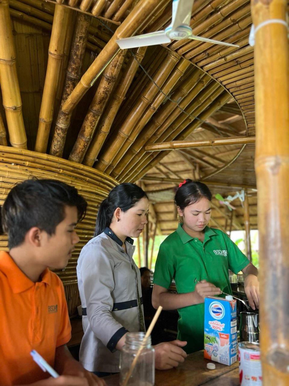 Hanchey Bamboo Resort Kampong Cham Exterior foto